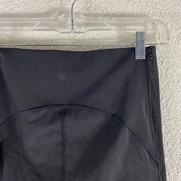 Athleta Hit It Mesh Black White Capri Leggings SZ S - Picture 3 of 8